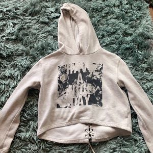 Grey cropped sweatshirt